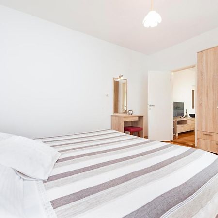 רוביני Apartments Magnolia מראה חיצוני תמונה