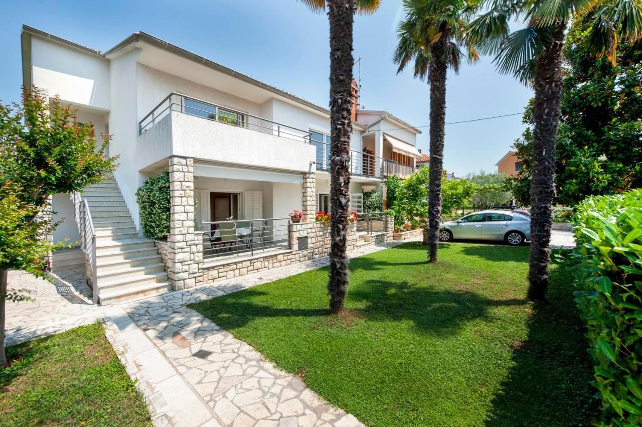 רוביני Apartments Magnolia מראה חיצוני תמונה