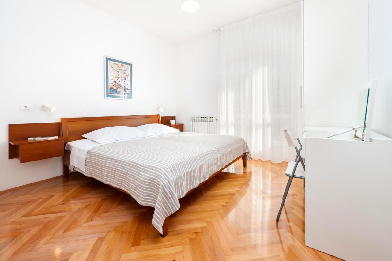 רוביני Apartments Magnolia מראה חיצוני תמונה