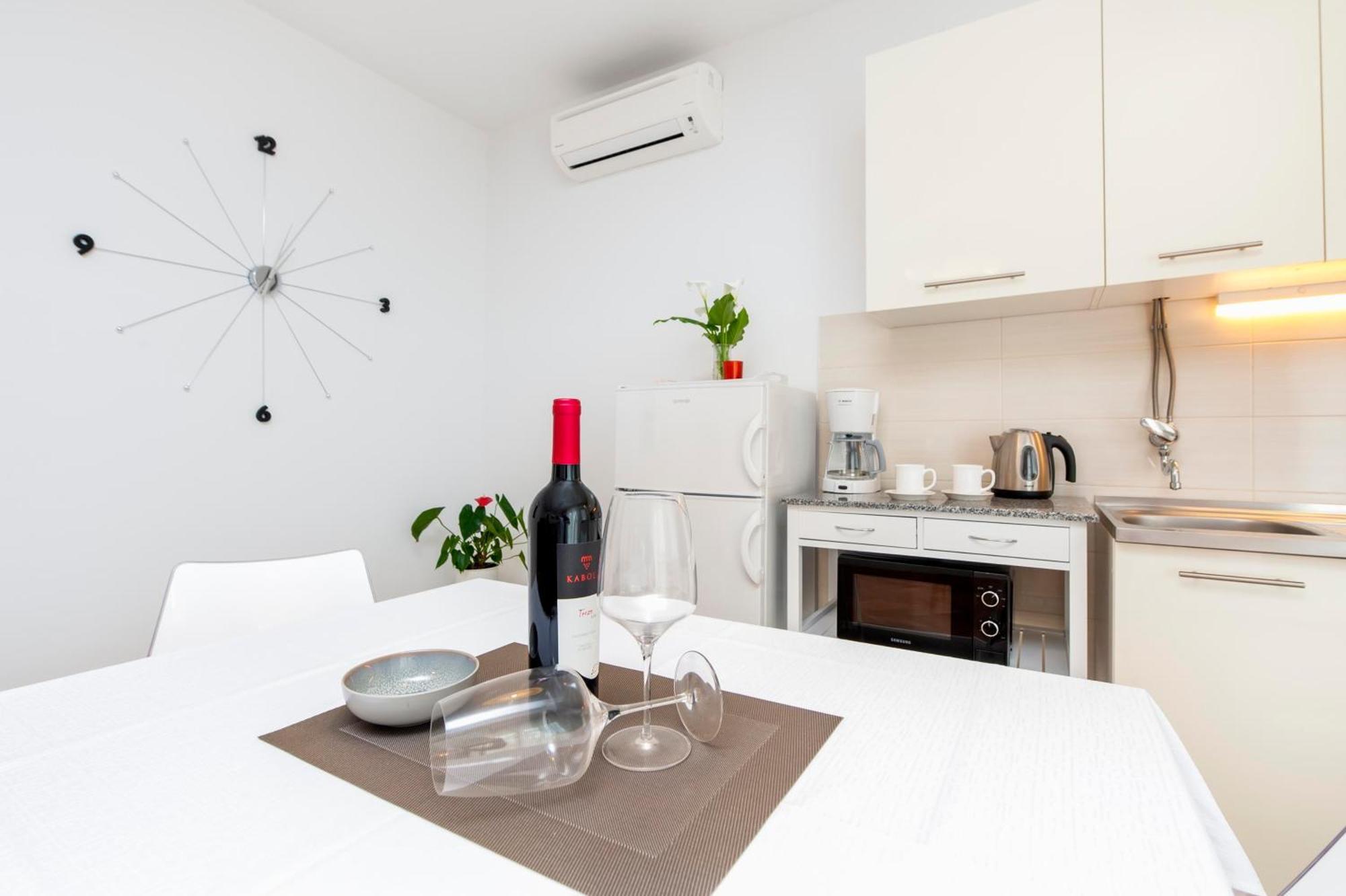 רוביני Apartments Magnolia מראה חיצוני תמונה