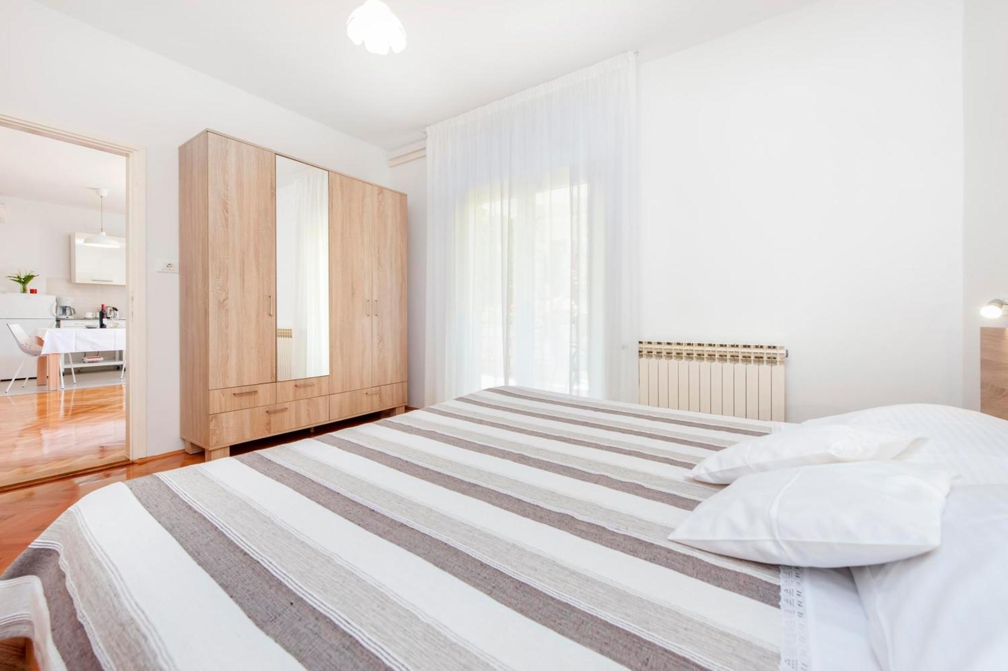 רוביני Apartments Magnolia מראה חיצוני תמונה