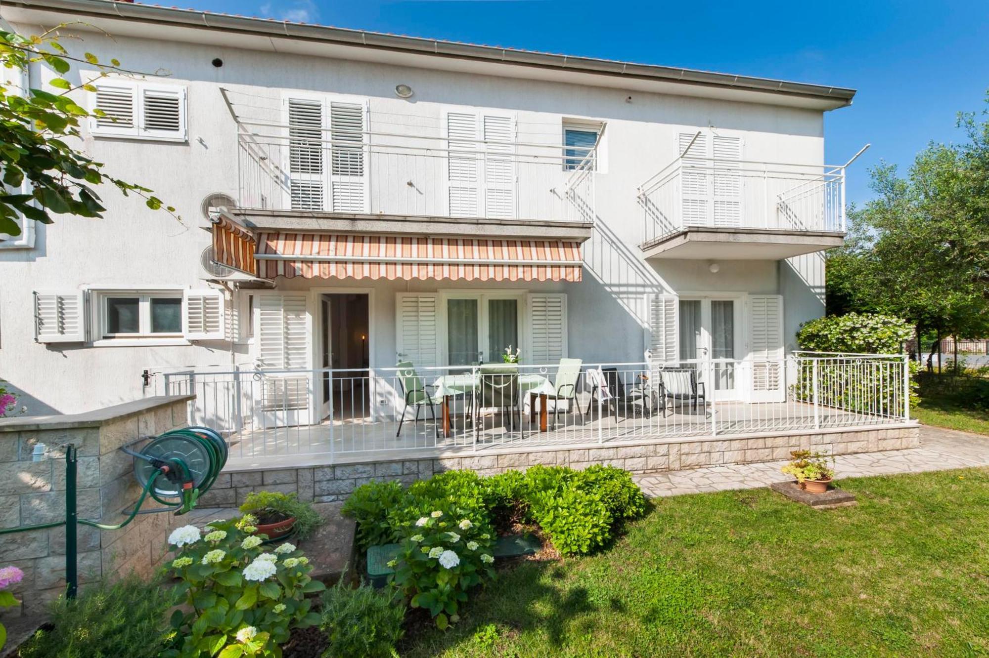 רוביני Apartments Magnolia מראה חיצוני תמונה