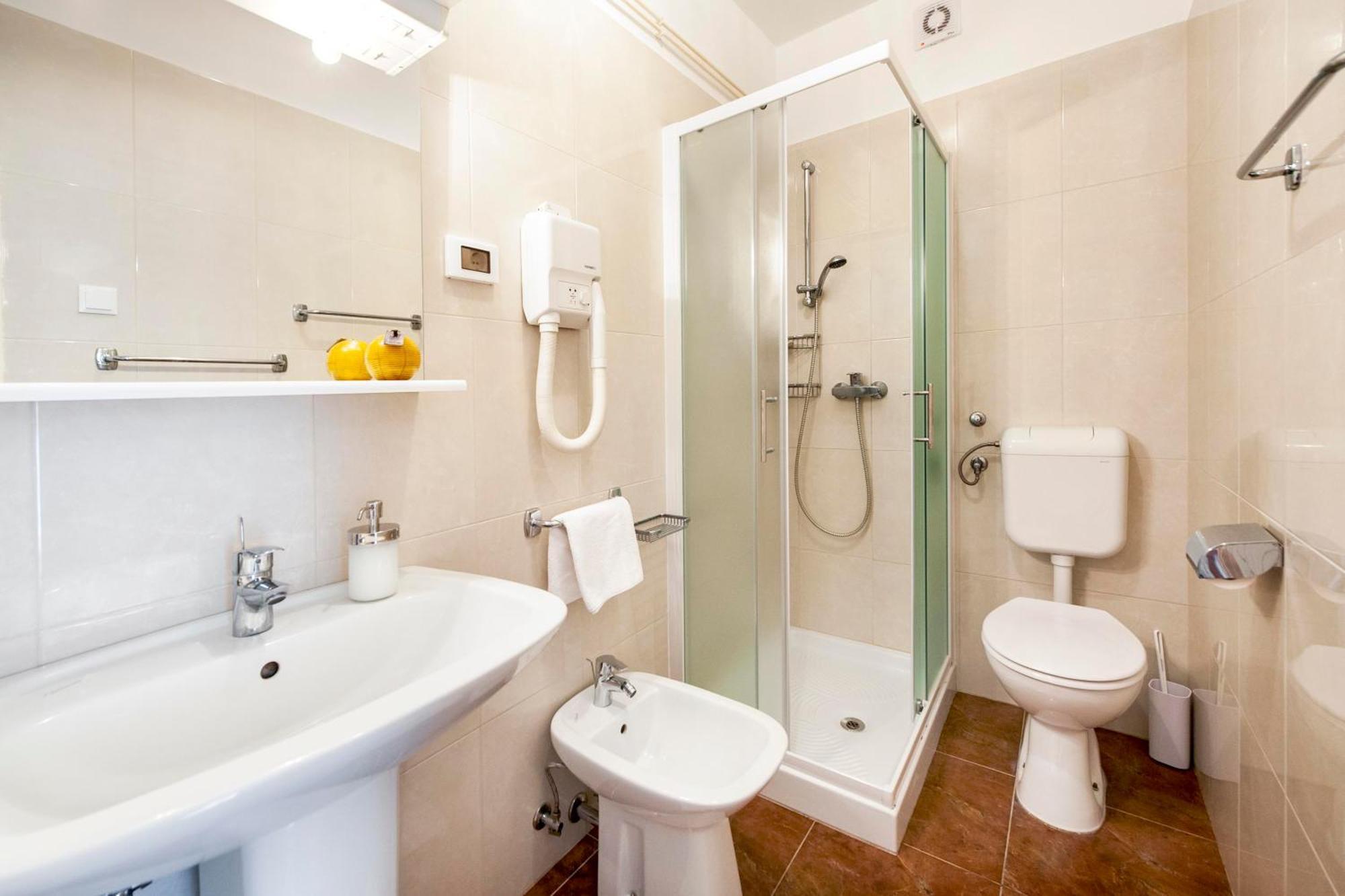רוביני Apartments Magnolia מראה חיצוני תמונה